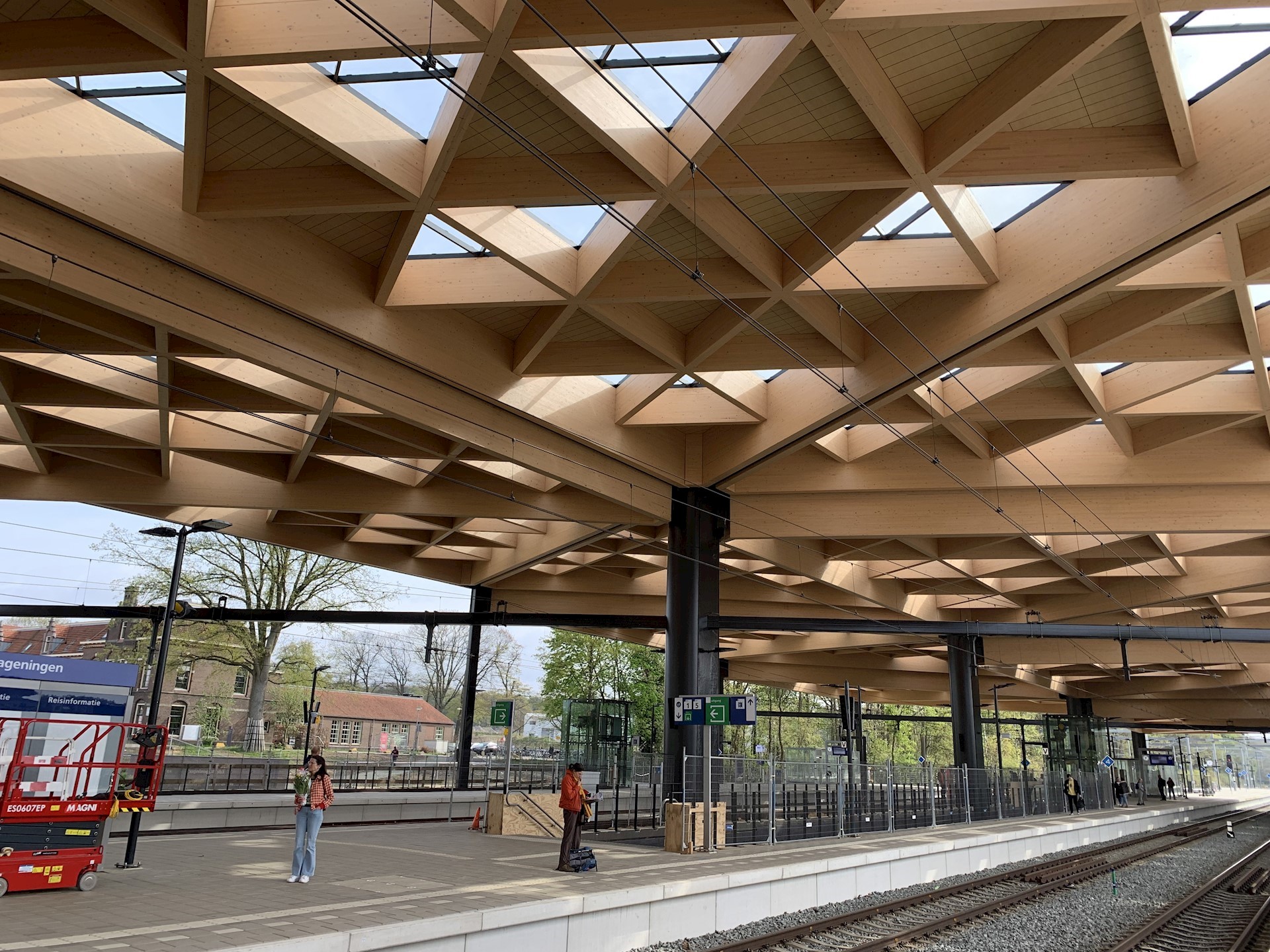 STOERE UITSTRALING IN DUURZAME BEHUIZING!