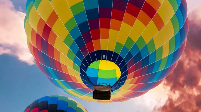 STIJG NAAR ONGEKENDE HOOGTEN!